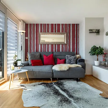 Tina's Lounge Penthousewohnung Διαμέρισμα *